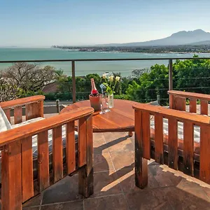 18 On Kloof Bed & Breakfast